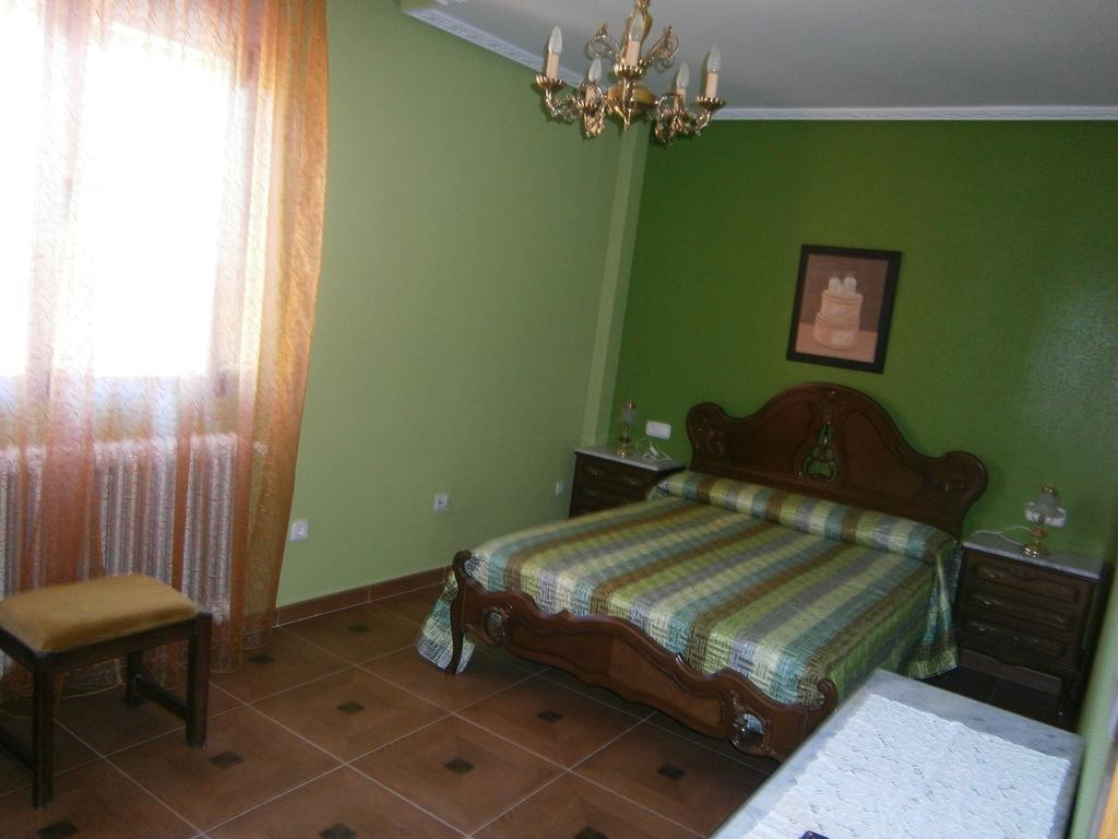 Apartamento Pension La Via Lactea Hotel Fromista Room photo