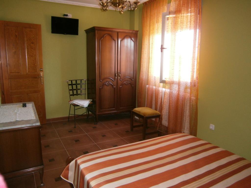 Apartamento Pension La Via Lactea Hotel Fromista Room photo